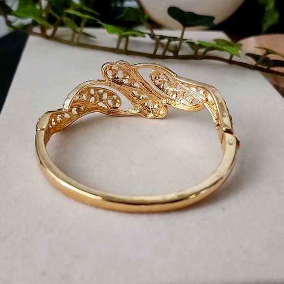 Gold with CZ Stones Clamper Hinge Bracelet - Picture 4 of 9